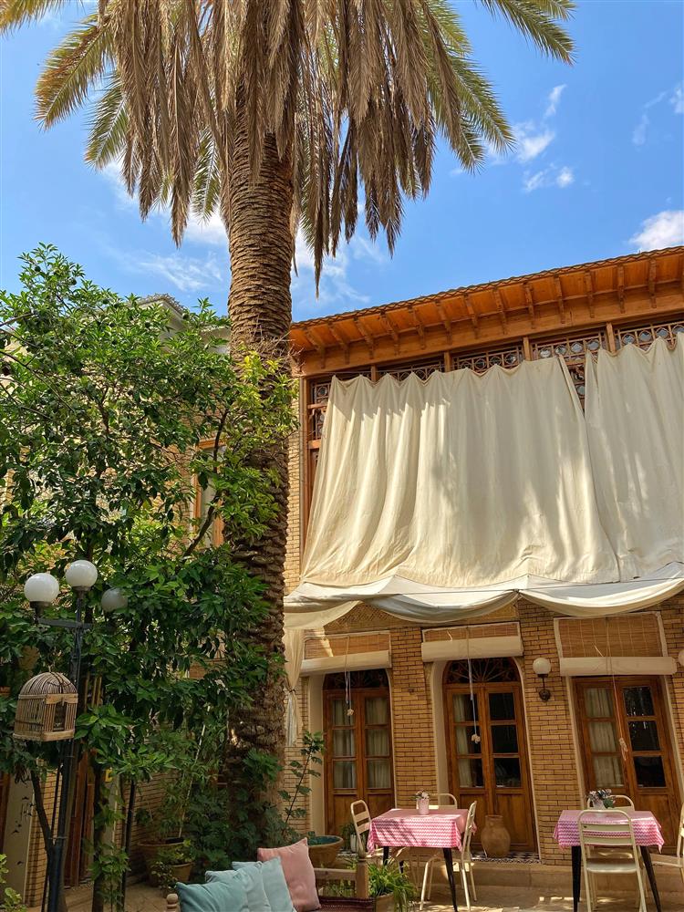 بوتیک هتل درب شازده